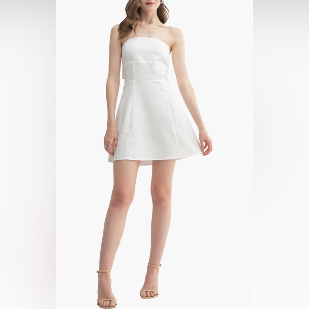 Nordstrom brand Elegant White Strapless Dress